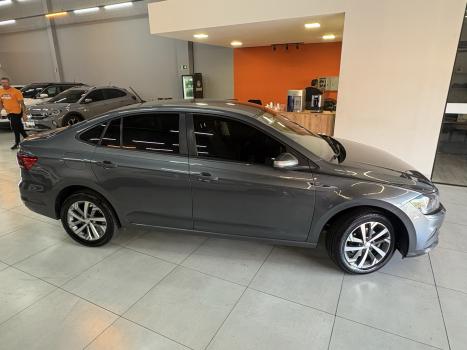 VOLKSWAGEN Virtus 1.0 4P 200 TSI FLEX HIGHLINE AUTOMTICO, Foto 17