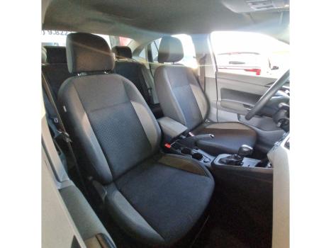 VOLKSWAGEN Virtus 1.0 4P 200 TSI FLEX COMFORTLINE AUTOMTICO, Foto 9