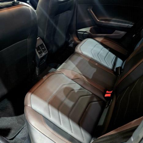 VOLKSWAGEN Virtus 1.0 4P 200 TSI FLEX HIGHLINE AUTOM�TICO, Foto 8