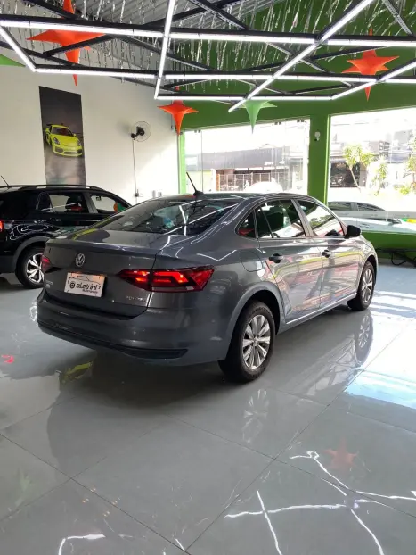 VOLKSWAGEN Virtus 1.0 4P 200 TSI FLEX COMFORTLINE AUTOM�TICO, Foto 3