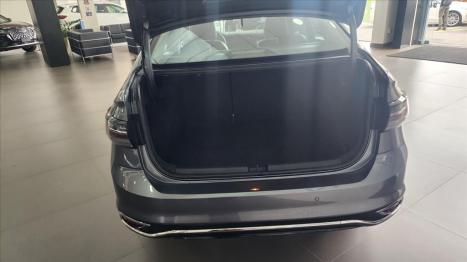 VOLKSWAGEN Virtus 1.0 4P 200 TSI FLEX COMFORTLINE AUTOM�TICO, Foto 7