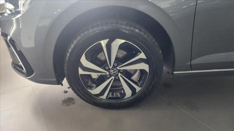 VOLKSWAGEN Virtus 1.0 4P 200 TSI FLEX COMFORTLINE AUTOM�TICO, Foto 14