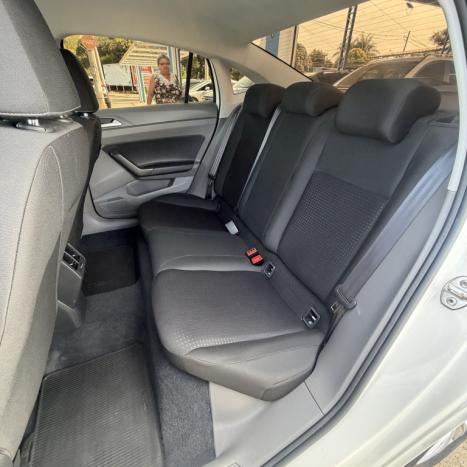 VOLKSWAGEN Virtus 1.0 4P 200 TSI FLEX COMFORTLINE AUTOM�TICO, Foto 6