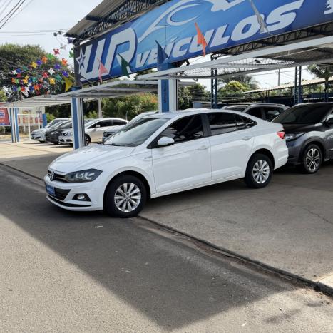 VOLKSWAGEN Virtus 1.0 4P 200 TSI FLEX COMFORTLINE AUTOM�TICO, Foto 10