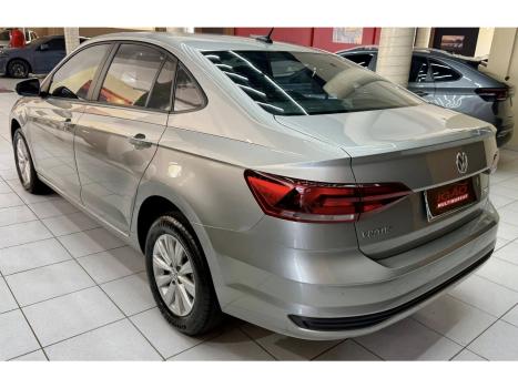 VOLKSWAGEN Virtus 1.0 4P 200 TSI FLEX COMFORTLINE AUTOM�TICO, Foto 8