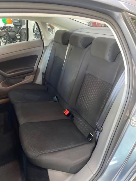 VOLKSWAGEN Virtus 1.0 4P 200 TSI FLEX COMFORTLINE AUTOM�TICO, Foto 5