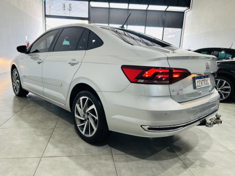 VOLKSWAGEN Virtus 1.0 4P 200 TSI FLEX HIGHLINE AUTOM�TICO, Foto 4