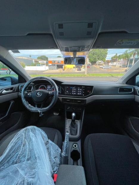 VOLKSWAGEN Virtus 1.0 4P 200 TSI FLEX COMFORTLINE AUTOM�TICO, Foto 9