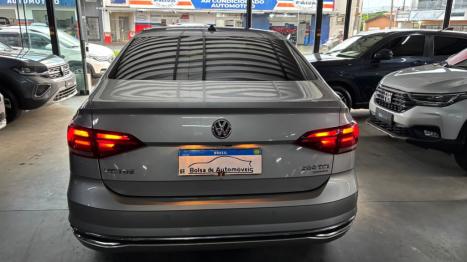 VOLKSWAGEN Virtus 1.0 4P 200 TSI FLEX HIGHLINE AUTOM�TICO, Foto 4