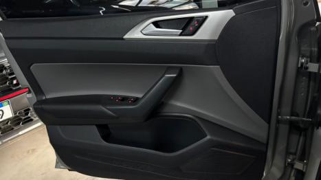 VOLKSWAGEN Virtus 1.0 4P 200 TSI FLEX HIGHLINE AUTOM�TICO, Foto 16