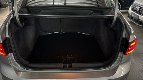 VOLKSWAGEN Virtus 1.0 4P 200 TSI FLEX HIGHLINE AUTOM�TICO, Foto 19