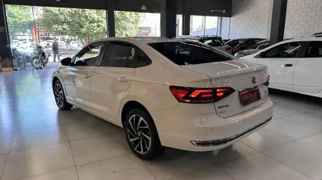 VOLKSWAGEN Virtus 1.0 4P 200 TSI FLEX HIGHLINE AUTOM�TICO, Foto 9