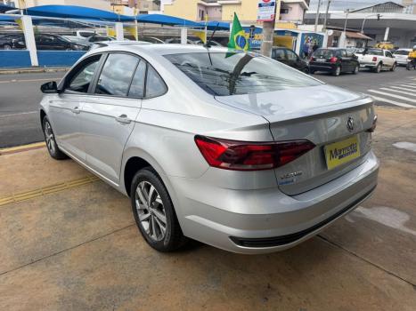 VOLKSWAGEN Virtus 1.0 4P 200 TSI FLEX COMFORTLINE AUTOM�TICO, Foto 5