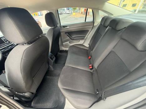 VOLKSWAGEN Virtus 1.0 4P 200 TSI FLEX COMFORTLINE AUTOM�TICO, Foto 8