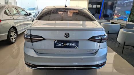 VOLKSWAGEN Virtus 1.0 4P 200 TSI FLEX HIGHLINE AUTOM�TICO, Foto 4