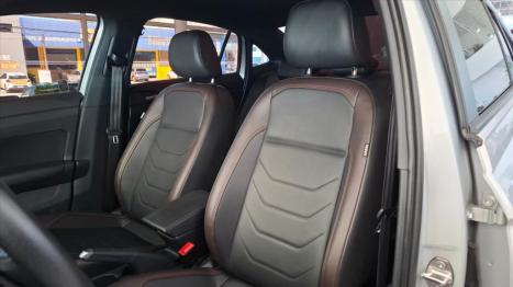 VOLKSWAGEN Virtus 1.0 4P 200 TSI FLEX HIGHLINE AUTOM�TICO, Foto 7