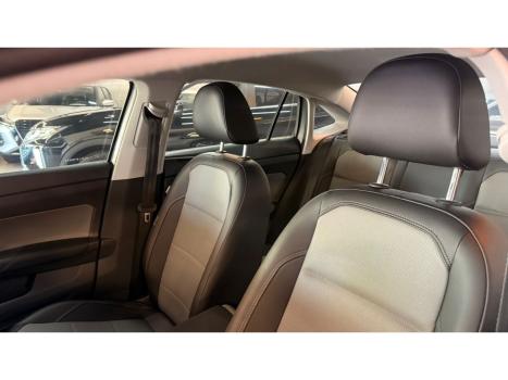 VOLKSWAGEN Virtus 1.0 4P 200 TSI FLEX HIGHLINE AUTOM�TICO, Foto 14