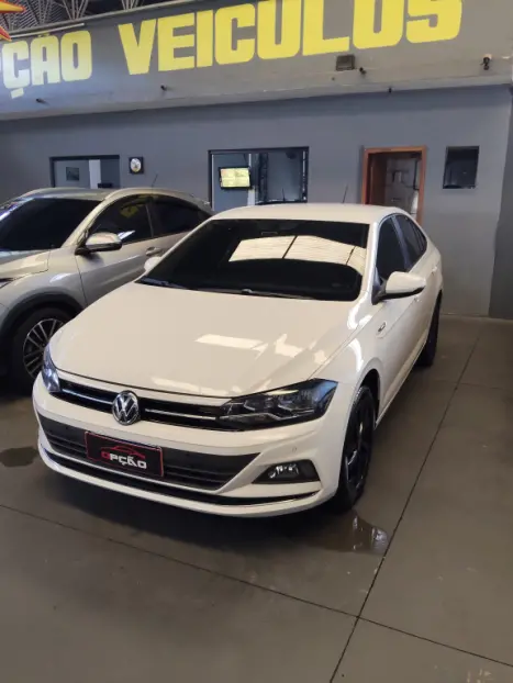 VOLKSWAGEN Virtus 1.0 4P 200 TSI FLEX HIGHLINE AUTOMÁTICO, Foto 3