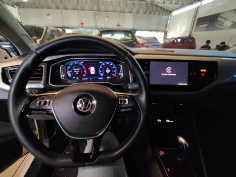 VOLKSWAGEN Virtus 1.0 4P 200 TSI FLEX HIGHLINE AUTOMÁTICO, Foto 4