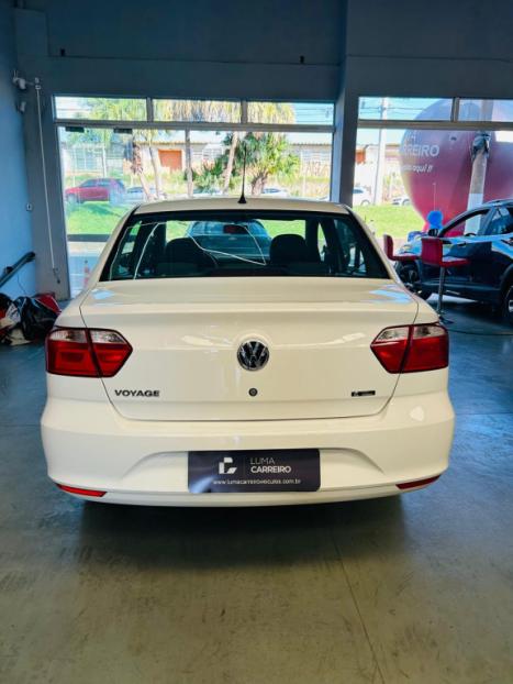 VOLKSWAGEN Voyage 1.0 4P FLEX, Foto 4