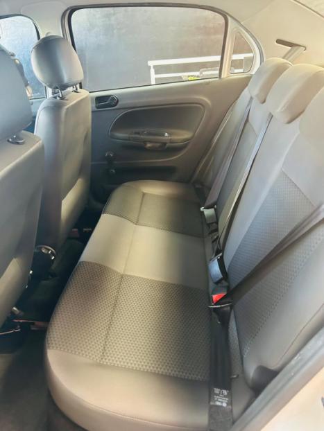 VOLKSWAGEN Voyage 1.0 4P FLEX, Foto 12