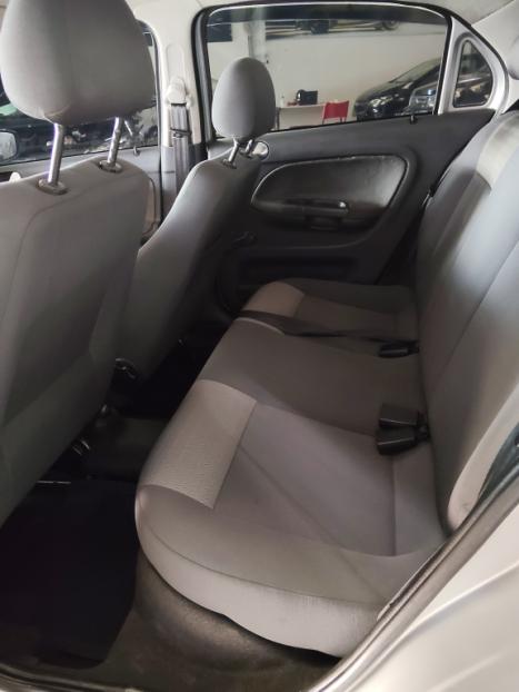 VOLKSWAGEN Voyage 1.0 4P FLEX, Foto 4