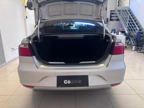 VOLKSWAGEN Voyage 1.6 4P COMFORTLINE FLEX, Foto 12