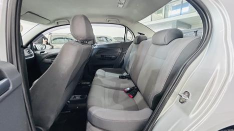 VOLKSWAGEN Voyage 1.6 4P COMFORTLINE FLEX, Foto 10