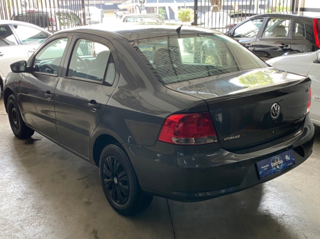 VOLKSWAGEN Voyage 1.6 4P FLEX, Foto 4
