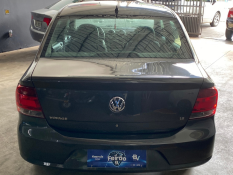 VOLKSWAGEN Voyage 1.6 4P FLEX, Foto 6