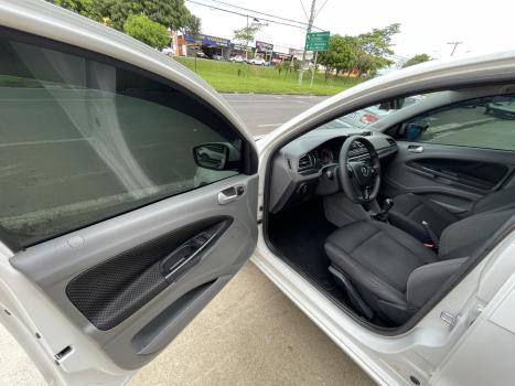 VOLKSWAGEN Voyage 1.6 4P COMFORTLINE FLEX, Foto 8