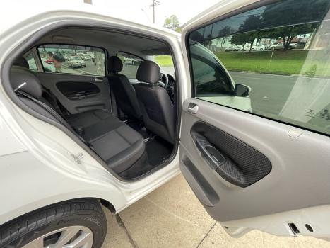 VOLKSWAGEN Voyage 1.6 4P COMFORTLINE FLEX, Foto 16