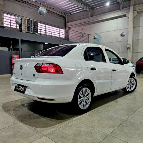 VOLKSWAGEN Voyage 1.0 4P FLEX, Foto 4