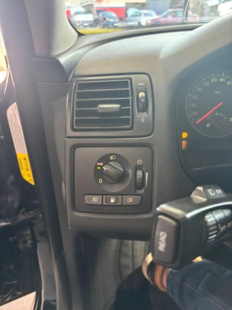 VOLVO S40 2.5 4P T5 TURBO AUTOM�TICO, Foto 11