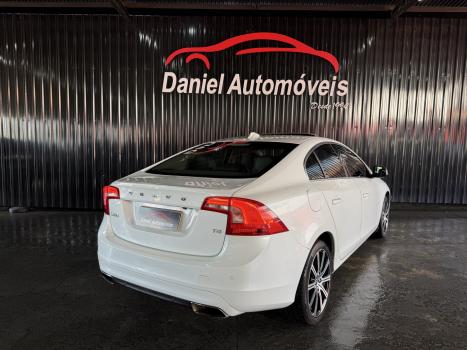 VOLVO S60 2.0 4P T4 MOMENTUM TURBO AUTOM�TICO, Foto 8