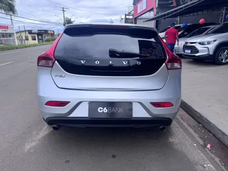 VOLVO V40 2.0 4P T4 DYNAMIC TURBO AUTOM�TICO, Foto 3