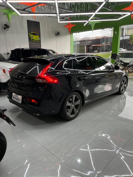 VOLVO V40 2.0 4P T4 DYNAMIC TURBO AUTOM�TICO, Foto 3