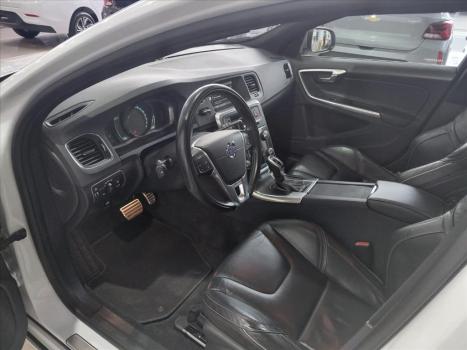 VOLVO V60 2.0 T5 R DESIGN TURBO AUTOMATIZADO, Foto 7