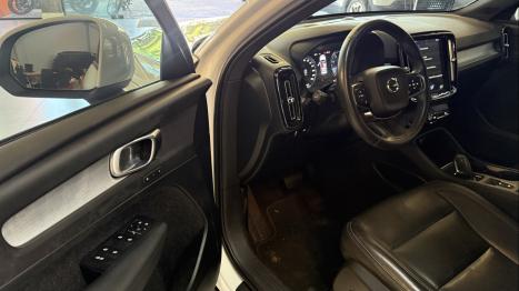 VOLVO XC40 2.0 16V 4P T5 TURBO R-DESIGN AWD GEARTRONIC AUTOM�TICO, Foto 10