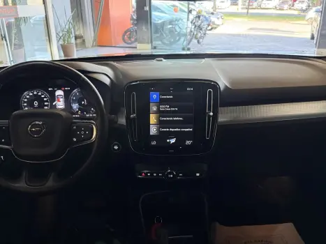 VOLVO XC40 2.0 16V 4P T5 TURBO MOMENTUM AWD GEARTRONIC AUTOM�TICO, Foto 18