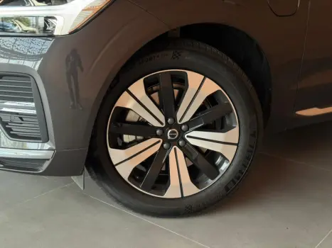 VOLVO XC60 2.0 16V 4P T8 RECHARGE HBRIDO INSCRIPTION EXPRESSION AWD TURBO GEARTRONIC AUTOMTICO, Foto 11