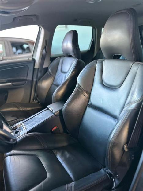 VOLVO XC60 2.0 4P DYNAMIC T5 TURBO AUTOM�TICO, Foto 7