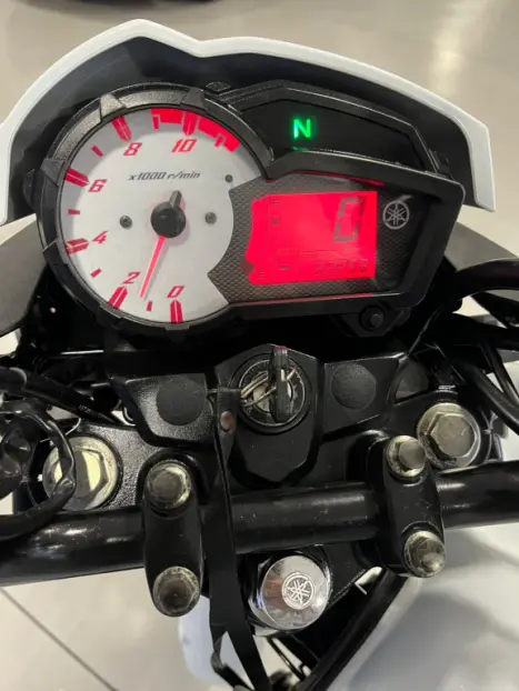 YAMAHA Fazer YS 150 SED, Foto 8
