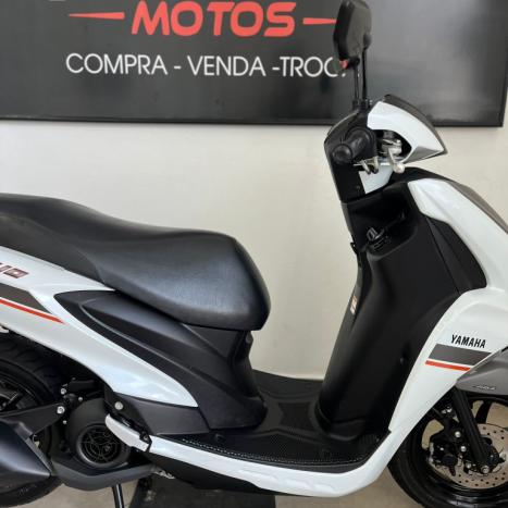 YAMAHA Fluo 125 ABS, Foto 3