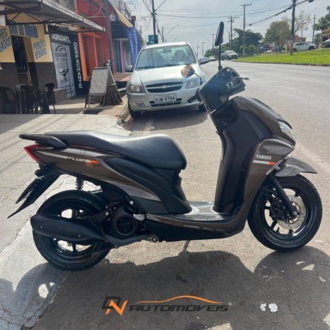 YAMAHA Fluo 125 ABS, Foto 6