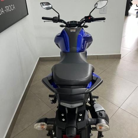 YAMAHA FZ 15 Fazer ABS, Foto 5