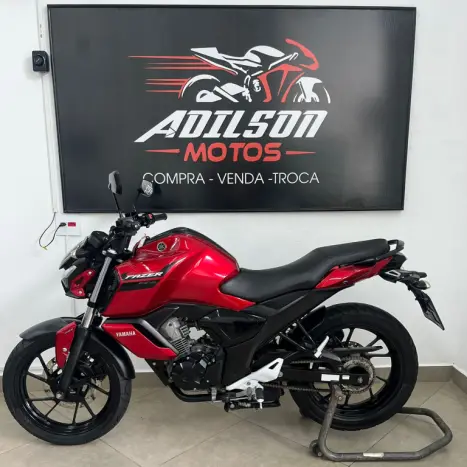 YAMAHA FZ 15 Fazer ABS, Foto 7