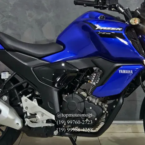 YAMAHA FZ 15 Fazer ABS, Foto 3