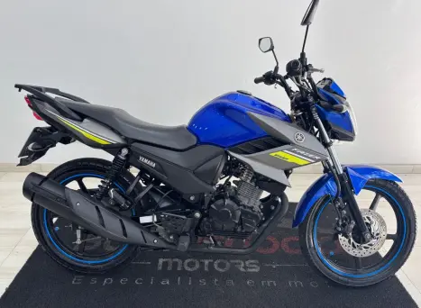 YAMAHA FZ 15 Fazer ABS, Foto 4