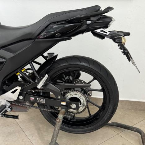 YAMAHA FZ 15 Fazer ABS, Foto 7